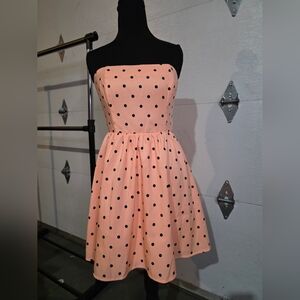 Forever 21 Peach and Black Smocked Top